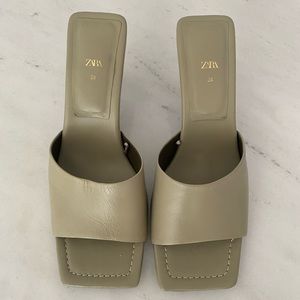 Zara Healed Leather Square Toe Sandals